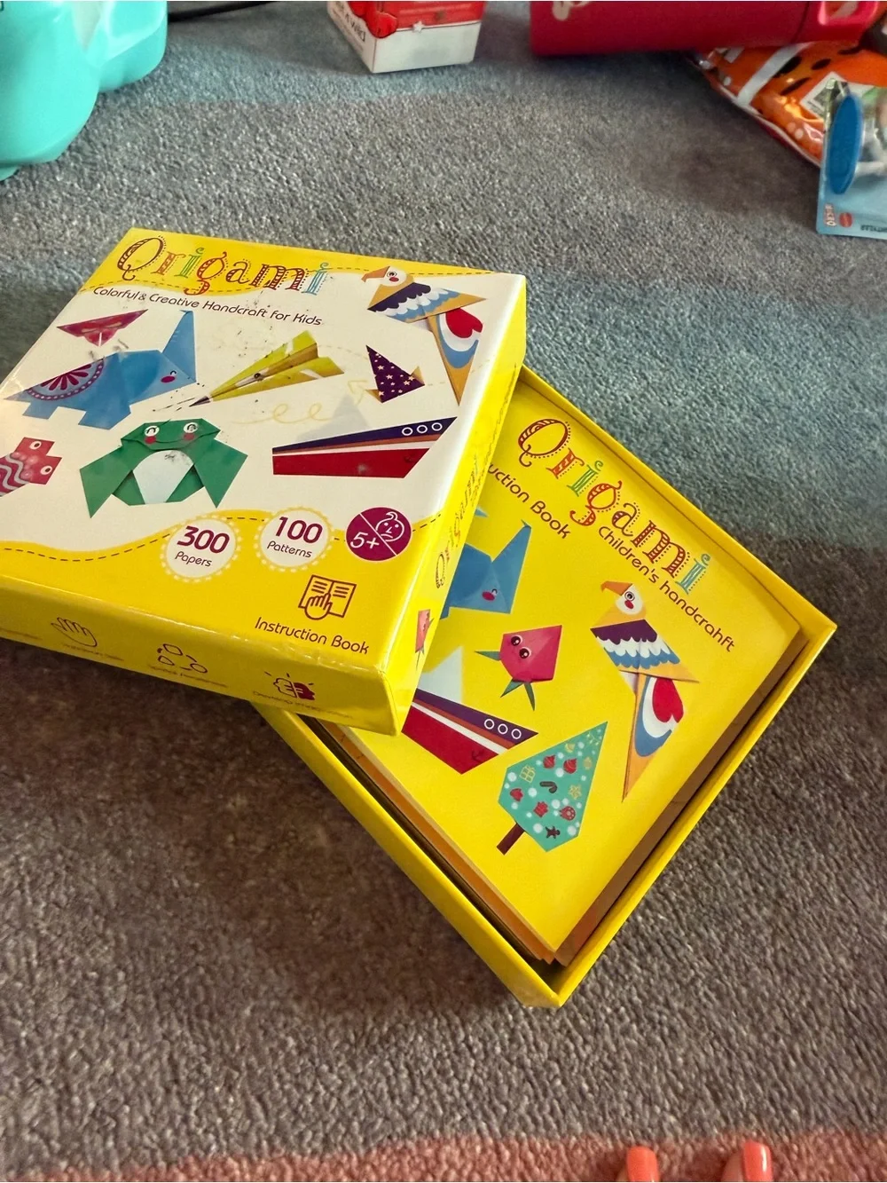 2 different Origami Paper Pack – Colorful Kids Craft Paper (Multicolor)